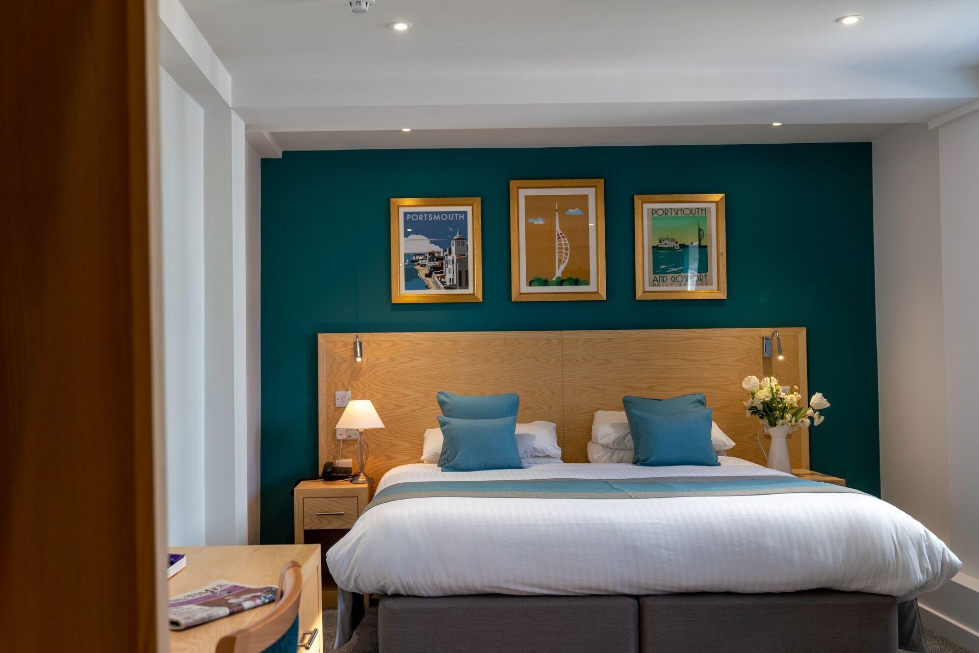 Royal Maritime Hotel Портсмът Екстериор снимка