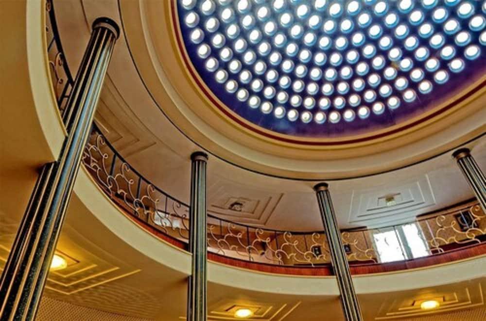 Royal Maritime Hotel Портсмът Екстериор снимка