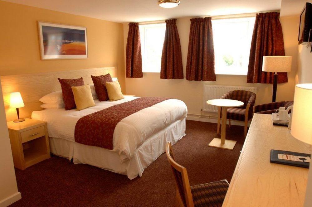 Royal Maritime Hotel Портсмът Екстериор снимка