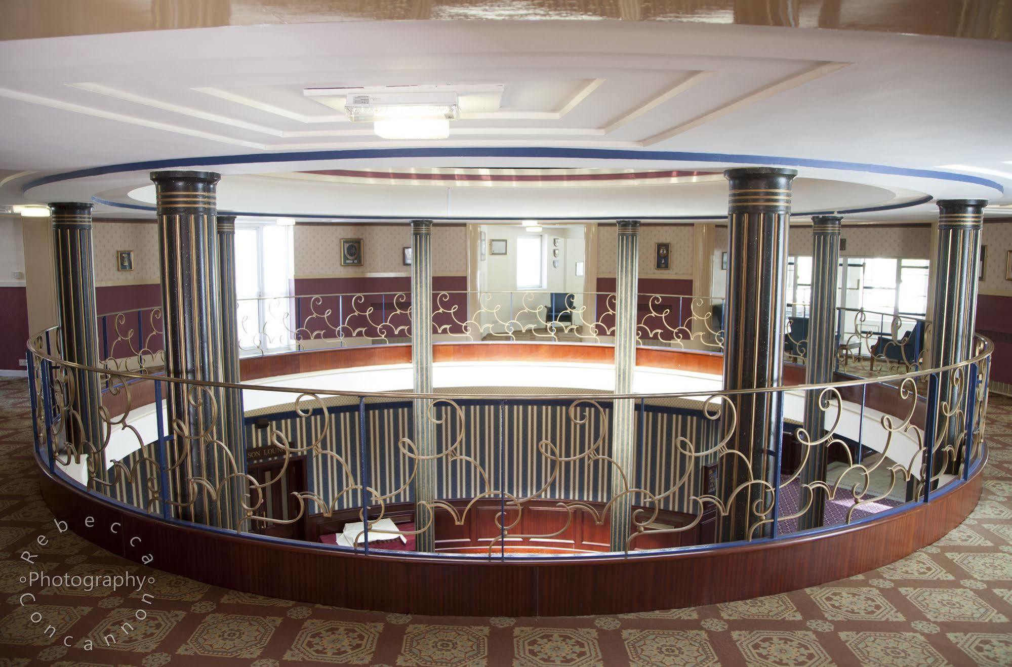 Royal Maritime Hotel Портсмът Екстериор снимка
